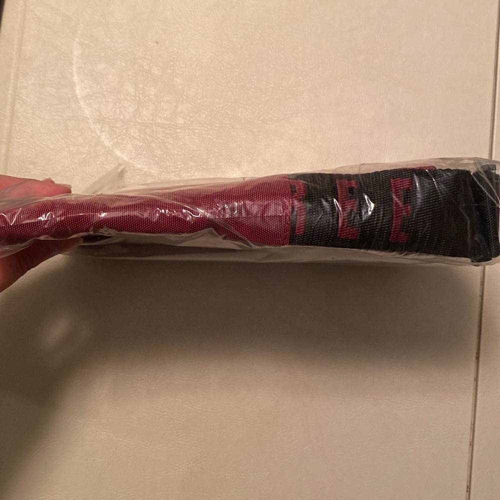 Jeffree Star Red Crossbody Bag - Picture 4 of 9